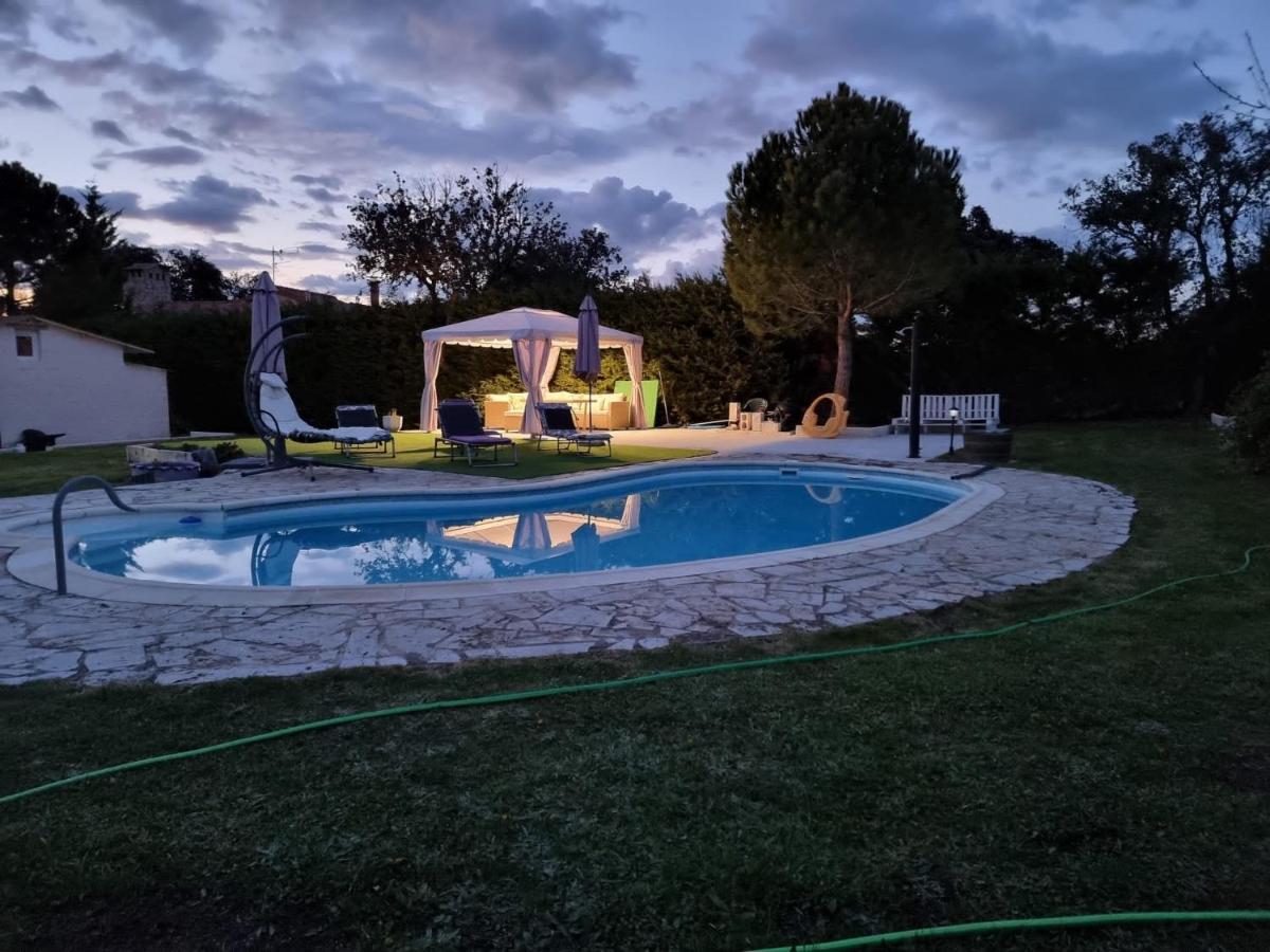 Villa Pancorbo Velayos Екстер'єр фото