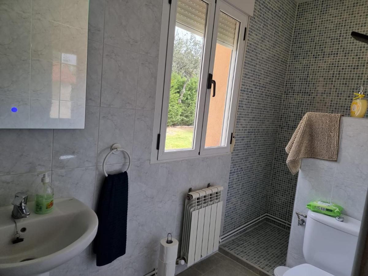 Villa Pancorbo Velayos Екстер'єр фото
