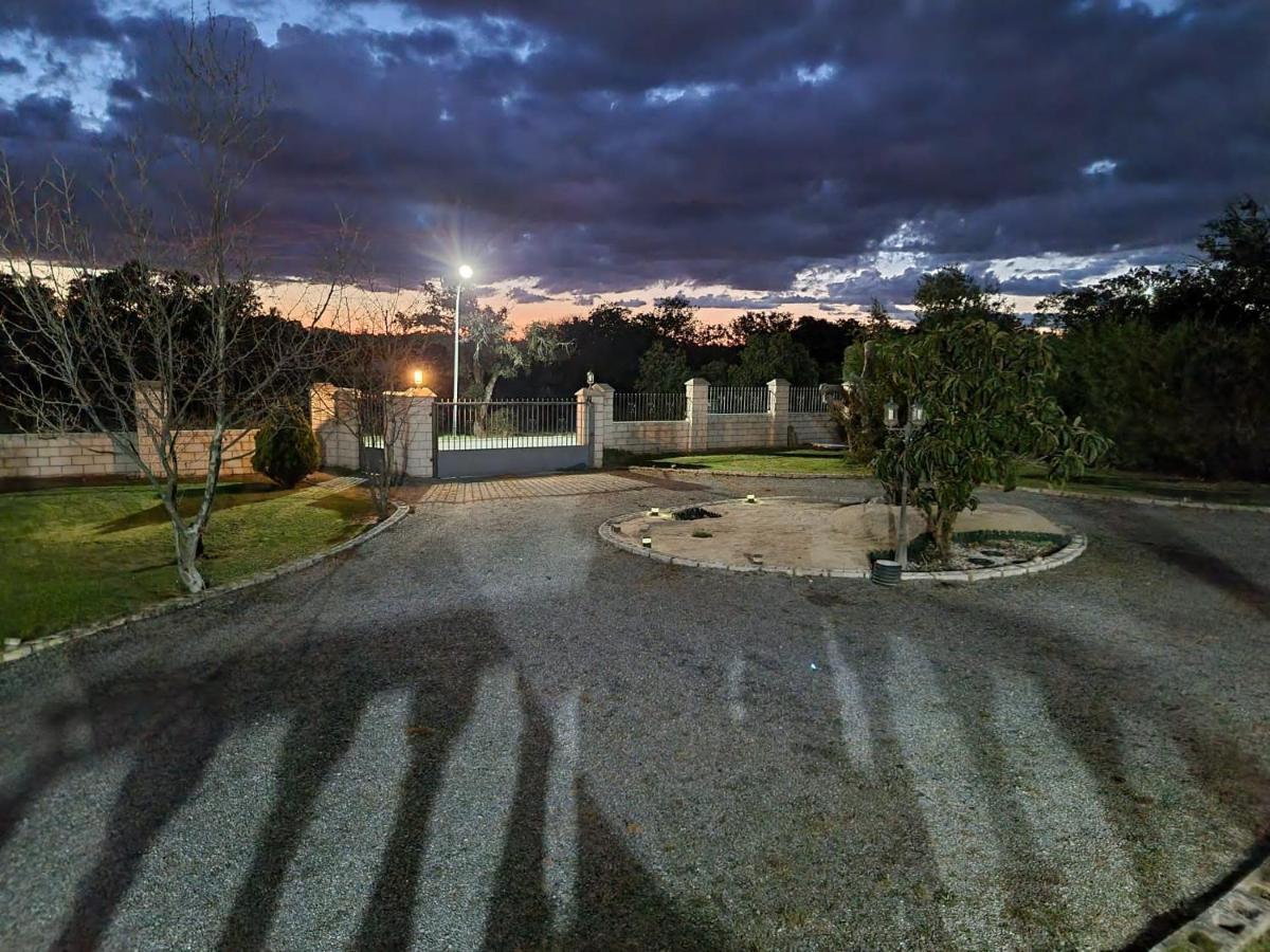 Villa Pancorbo Velayos Екстер'єр фото