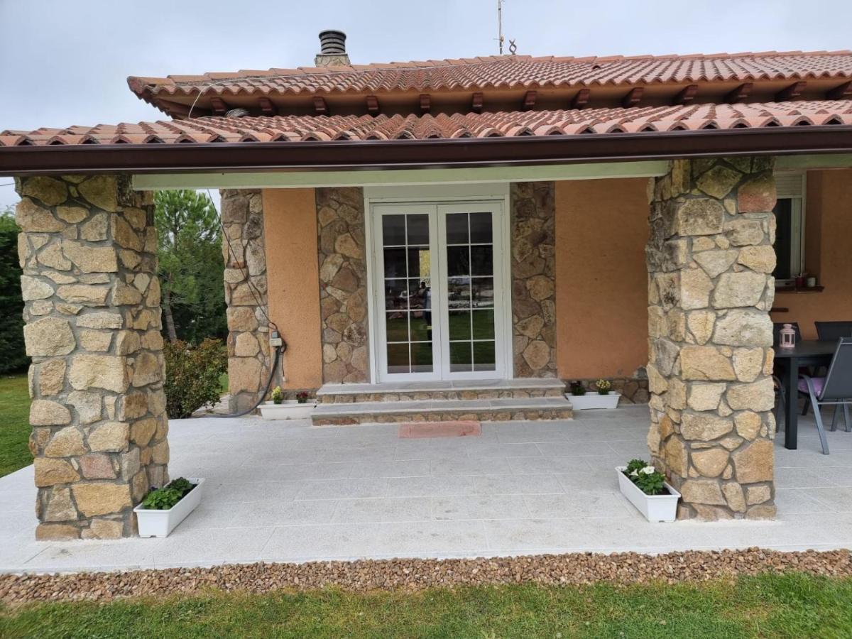 Villa Pancorbo Velayos Екстер'єр фото
