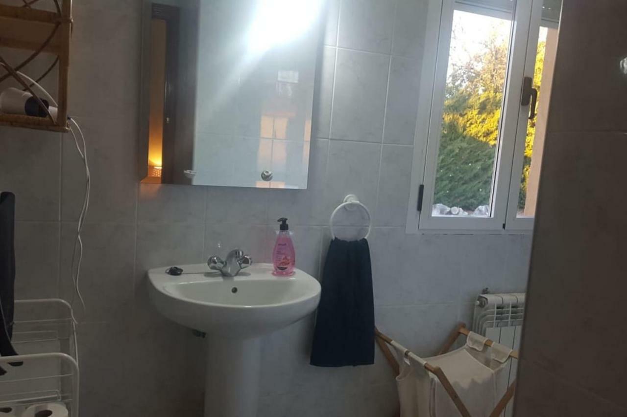 Villa Pancorbo Velayos Екстер'єр фото